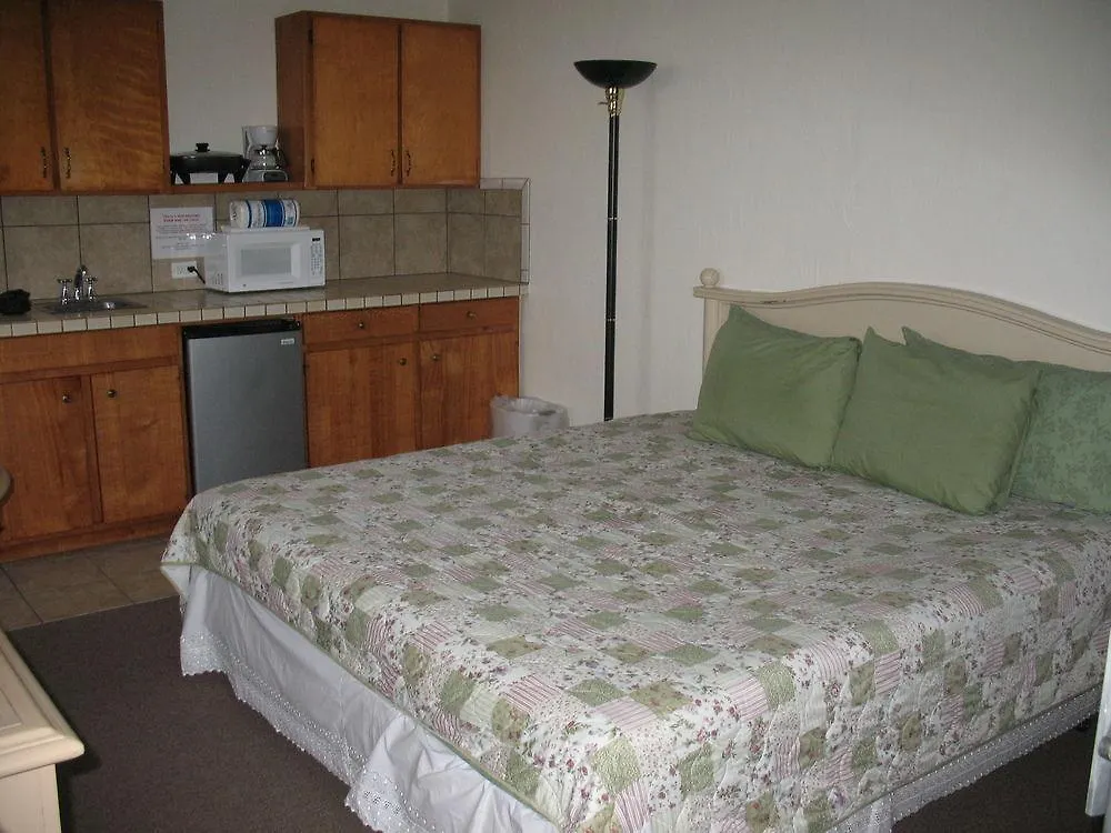 Hilo Reeds Bay Hotel