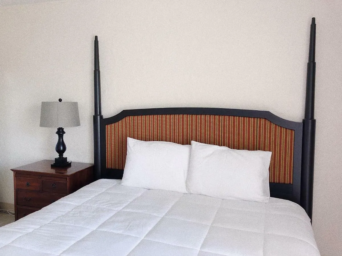 Hilo Reeds Bay Hotel 3*,